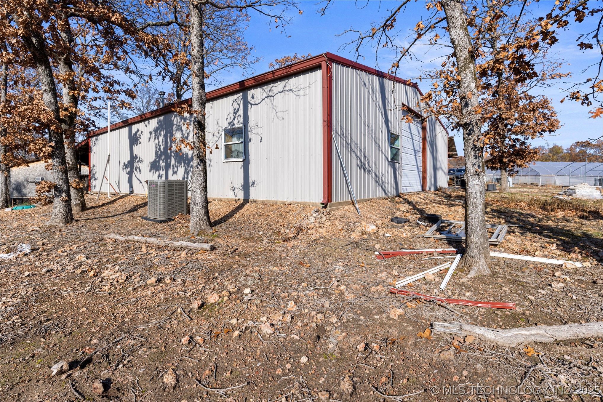 54501 E 340 Road Property Photo 12