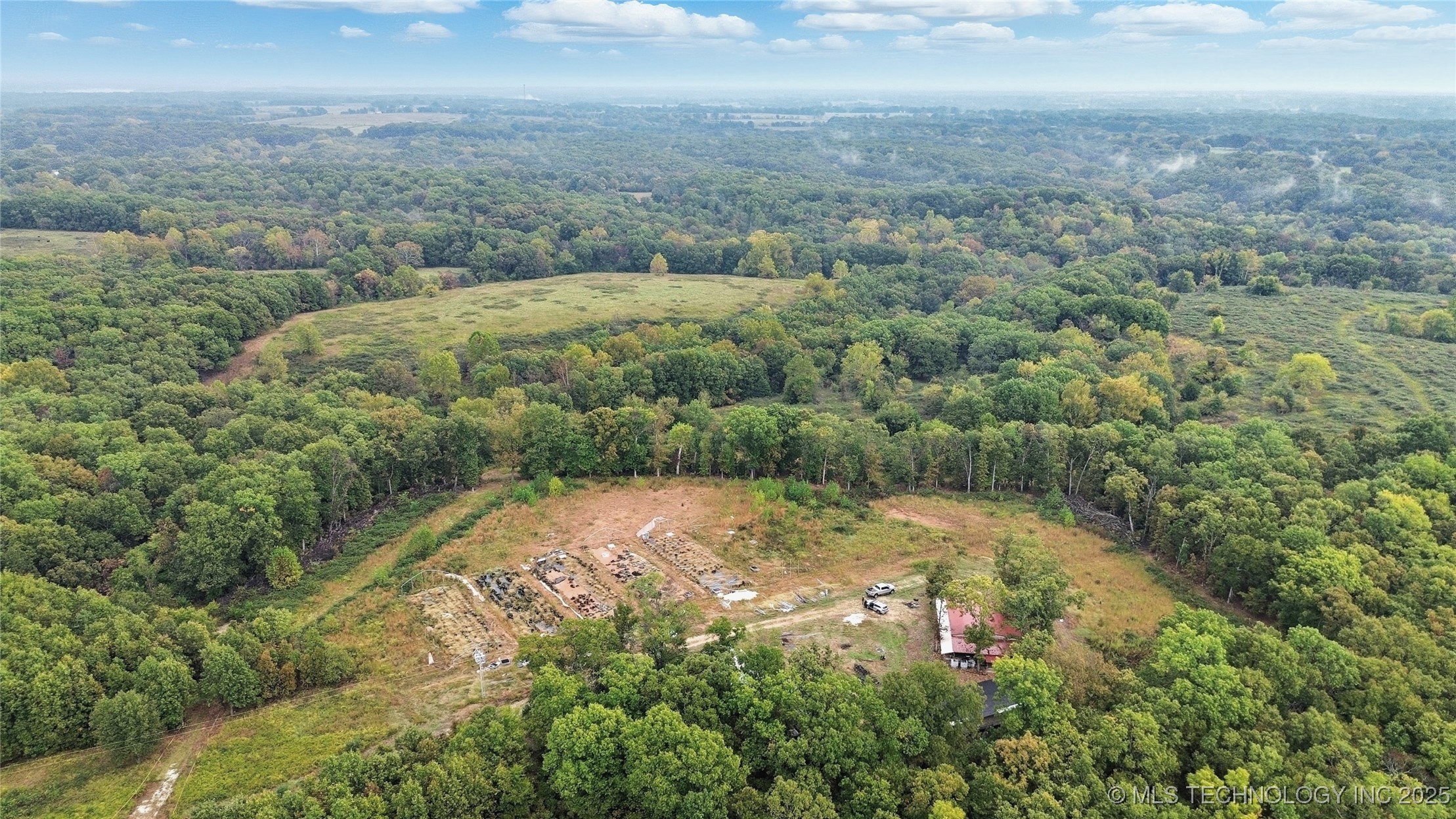 54501 E 340 Road Property Photo 18