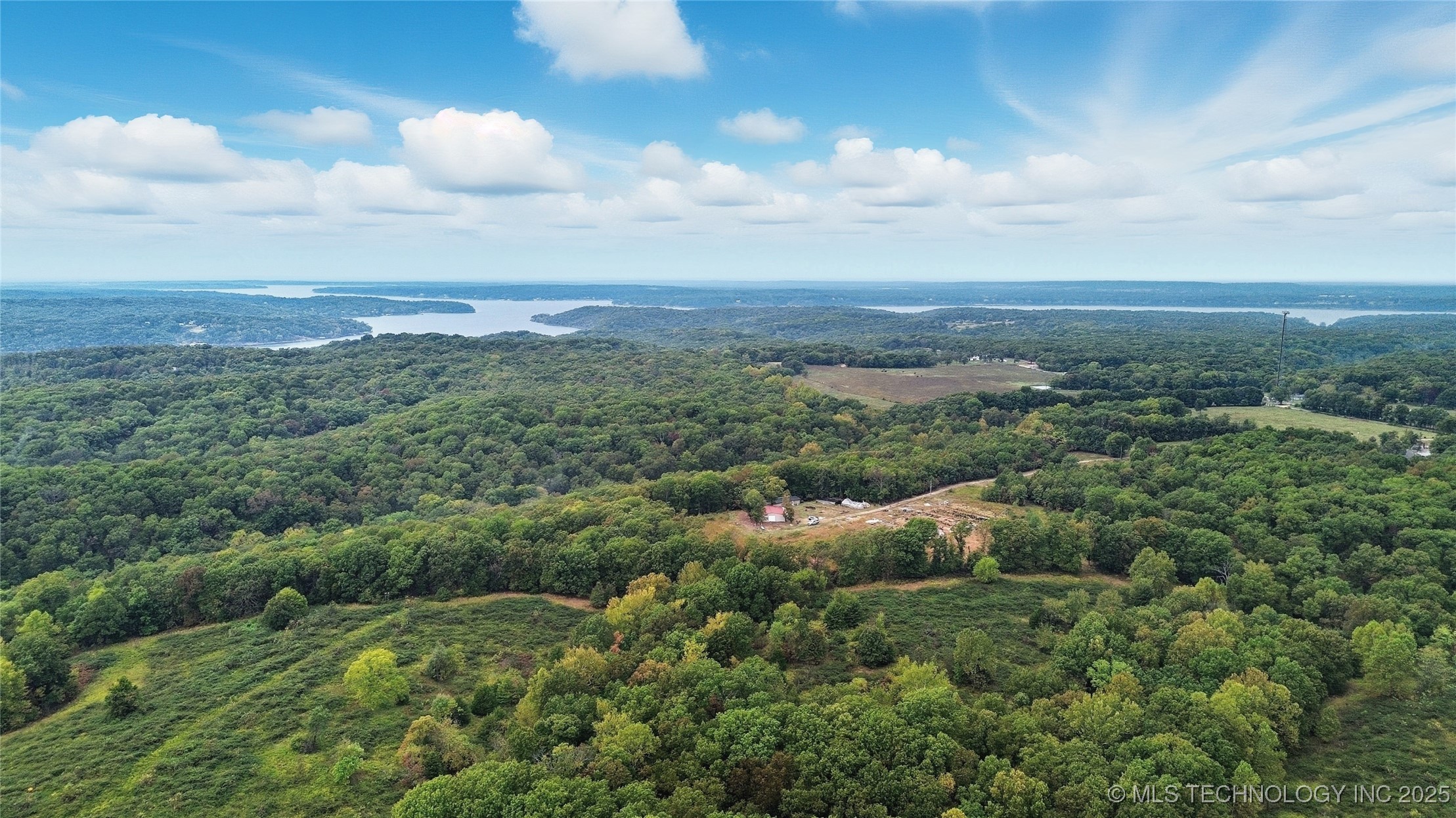 54501 E 340 Road Property Photo 20