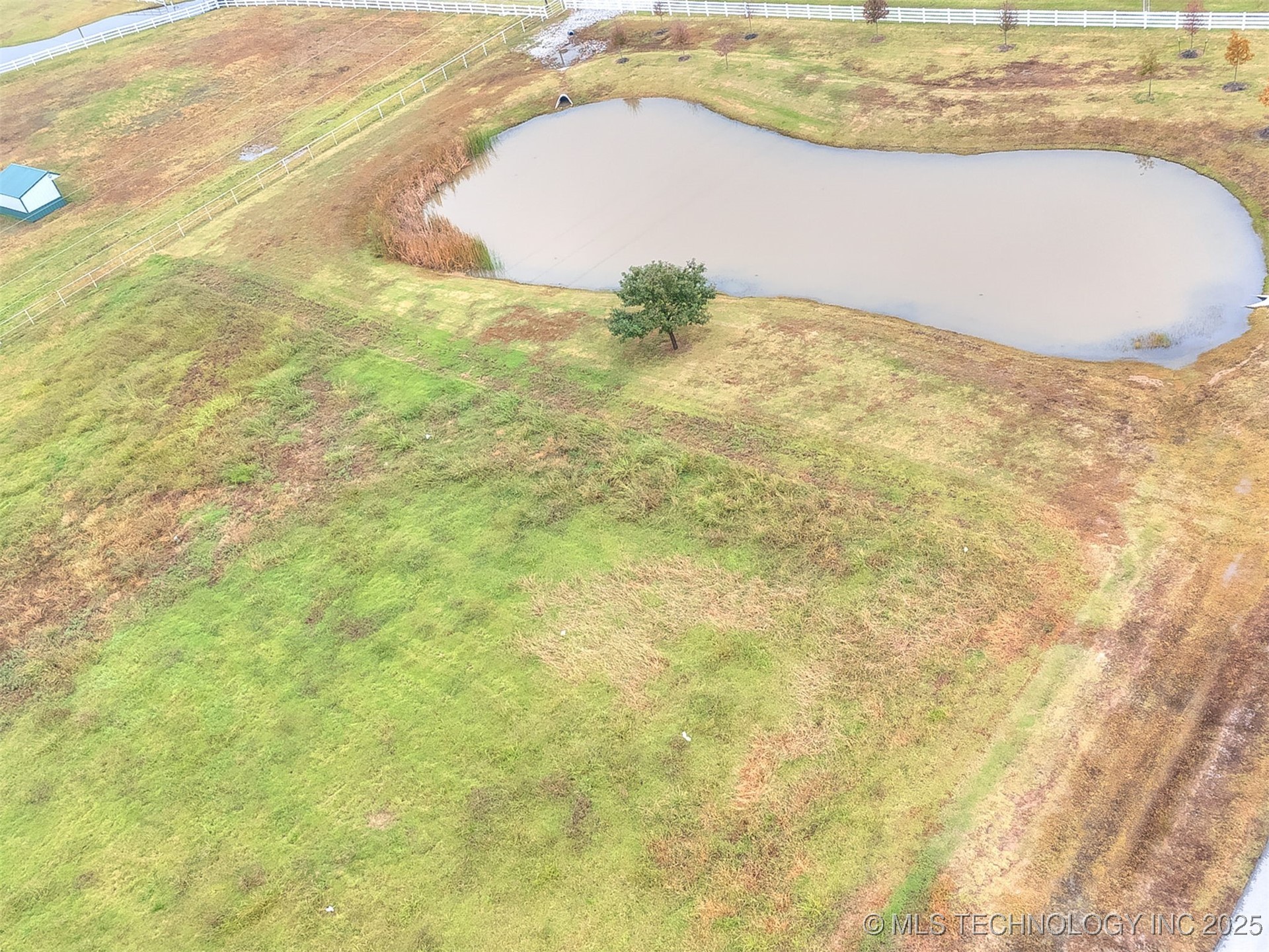 3259 E 169th Street S Property Photo 4