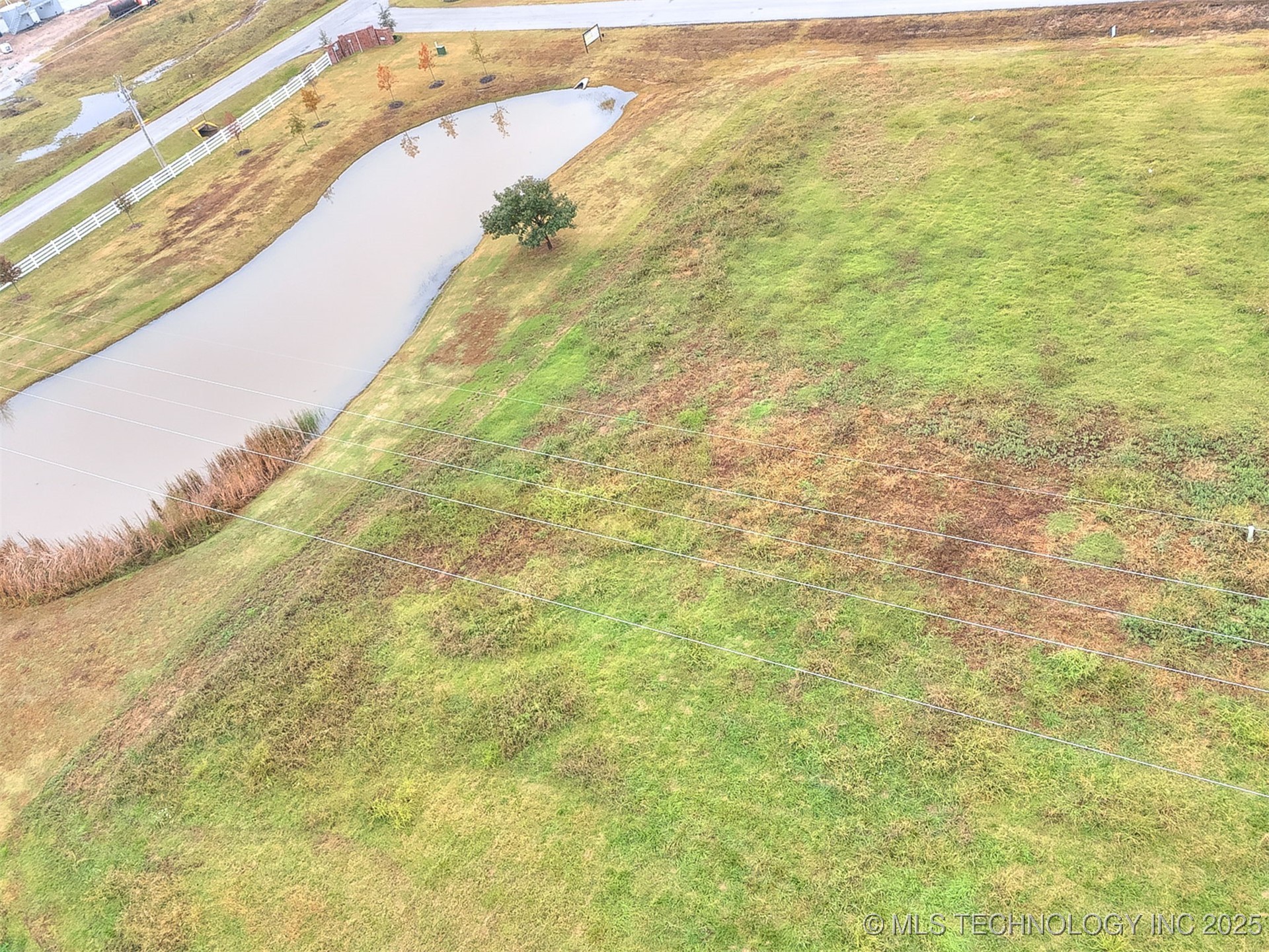 3259 E 169th Street S Property Photo 5