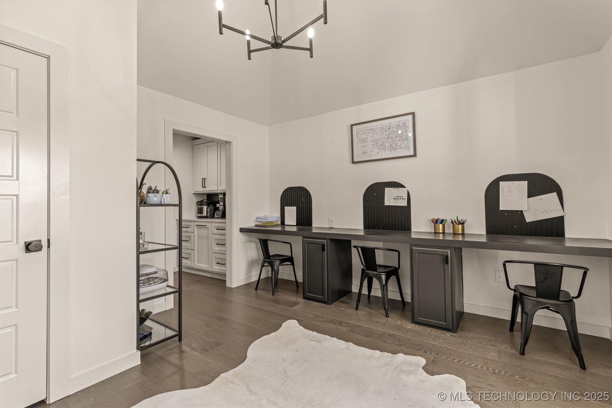 15375 S 26th Avenue W Property Photo 15