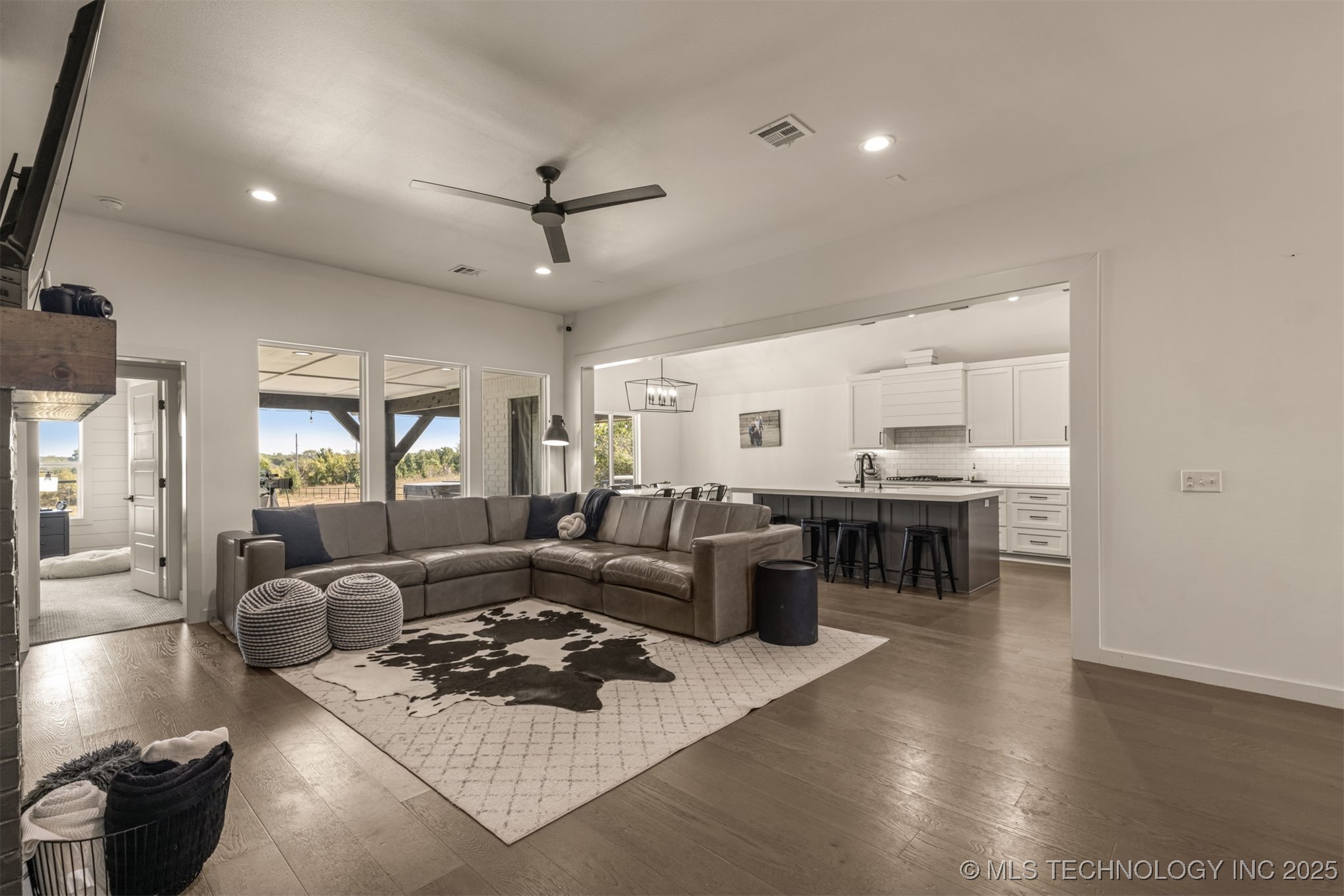 15375 S 26th Avenue W Property Photo 21