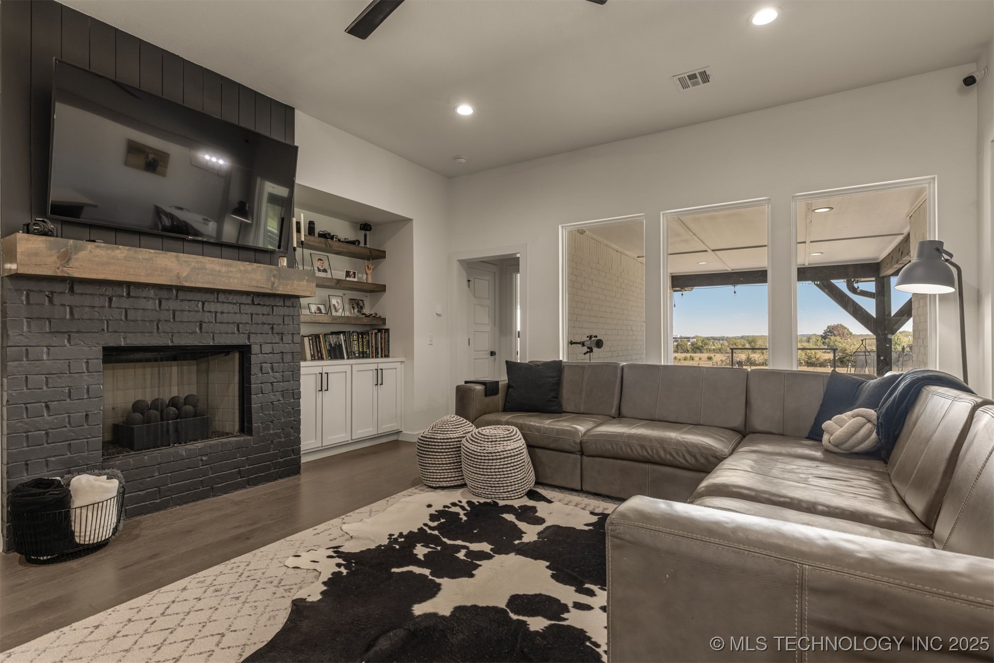 15375 S 26th Avenue W Property Photo 23