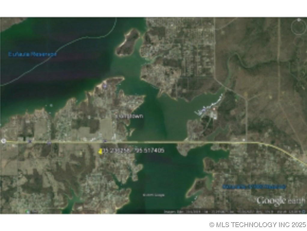 310 Bower Road Property Photo 2