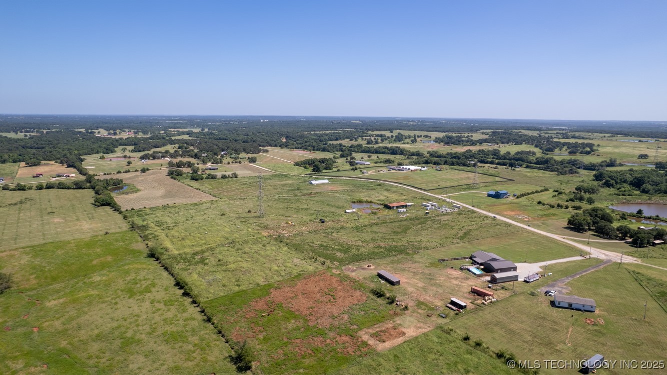 16 S Quail Valley Property Photo 17