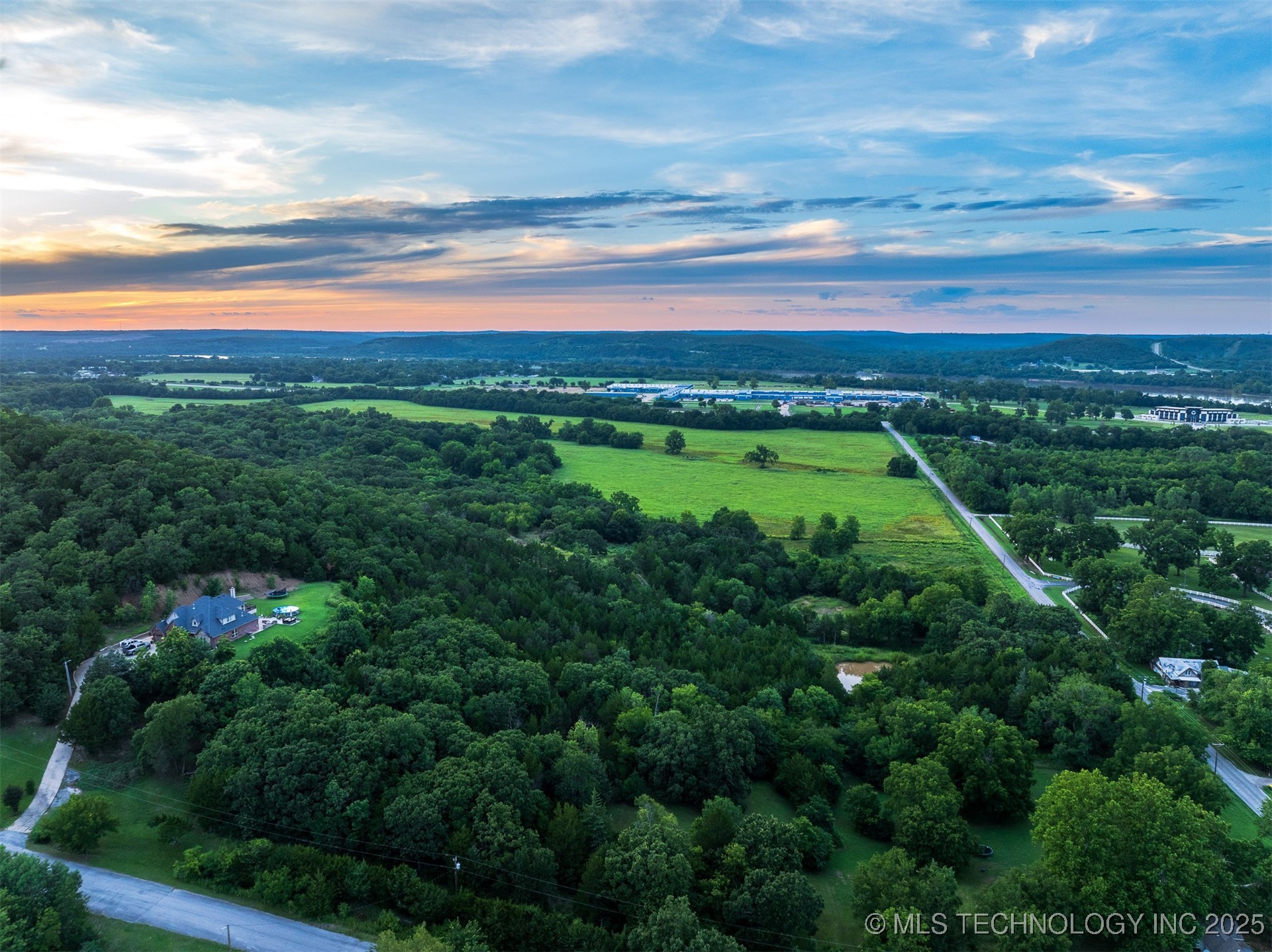 60 S 137th West Avenue Property Photo 1