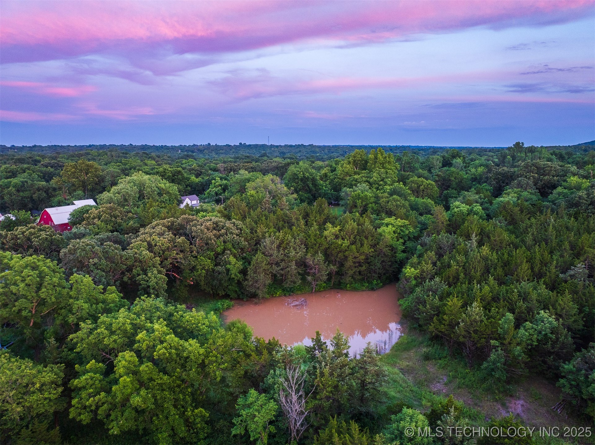 60 S 137th West Avenue Property Photo 15