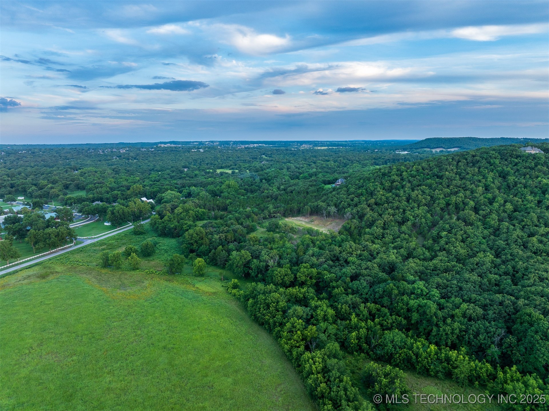 60 S 137th West Avenue Property Photo 24