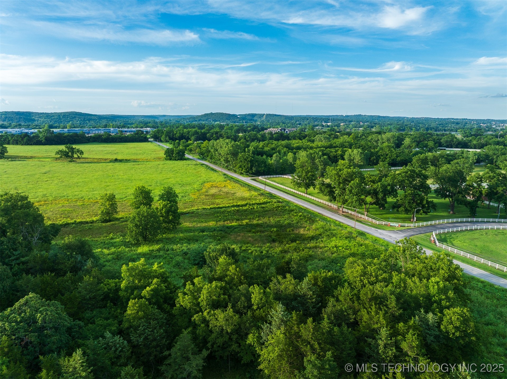 60 S 137th West Avenue Property Photo 36