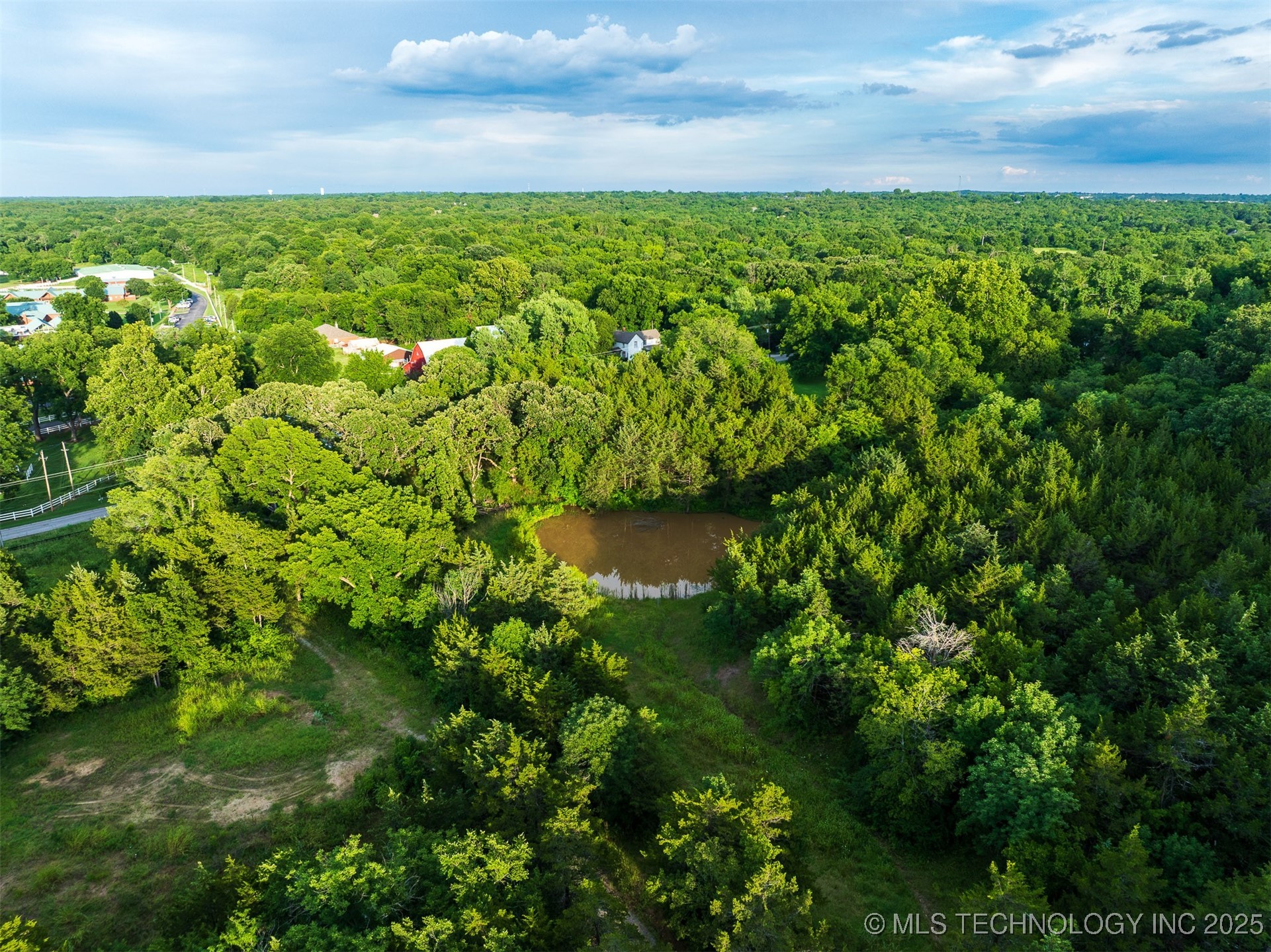 60 S 137th West Avenue Property Photo 42
