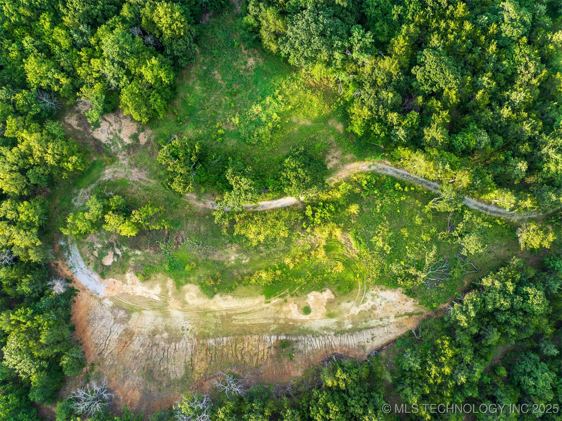 60 S 137th West Avenue Property Photo 43