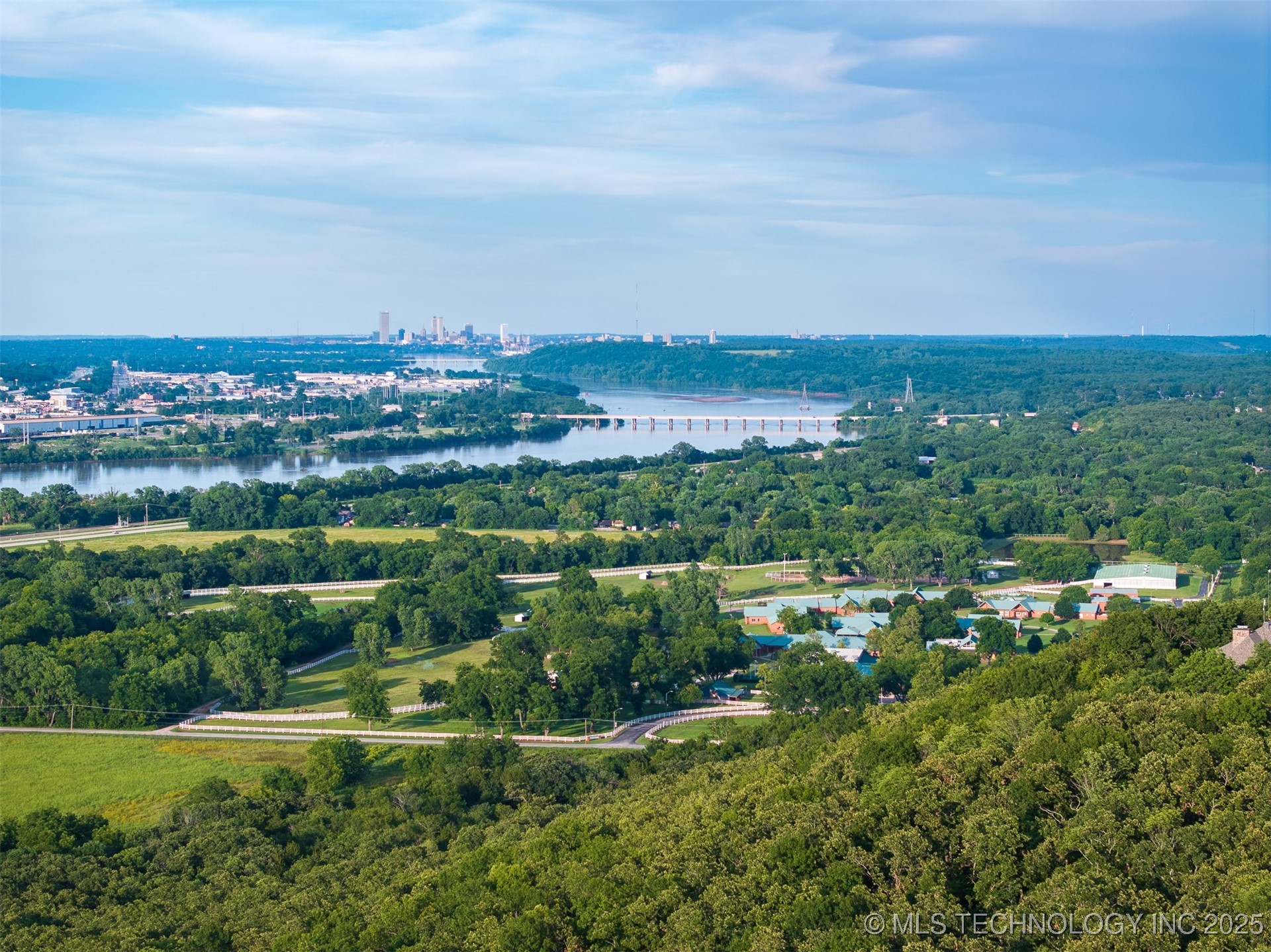 60 S 137th West Avenue Property Photo 55