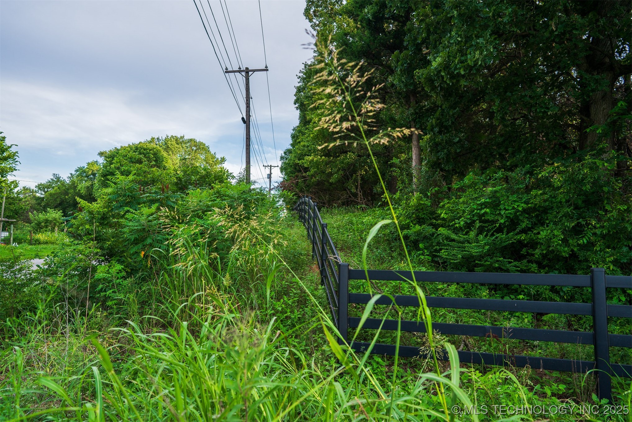 60 S 137th West Avenue Property Photo 62