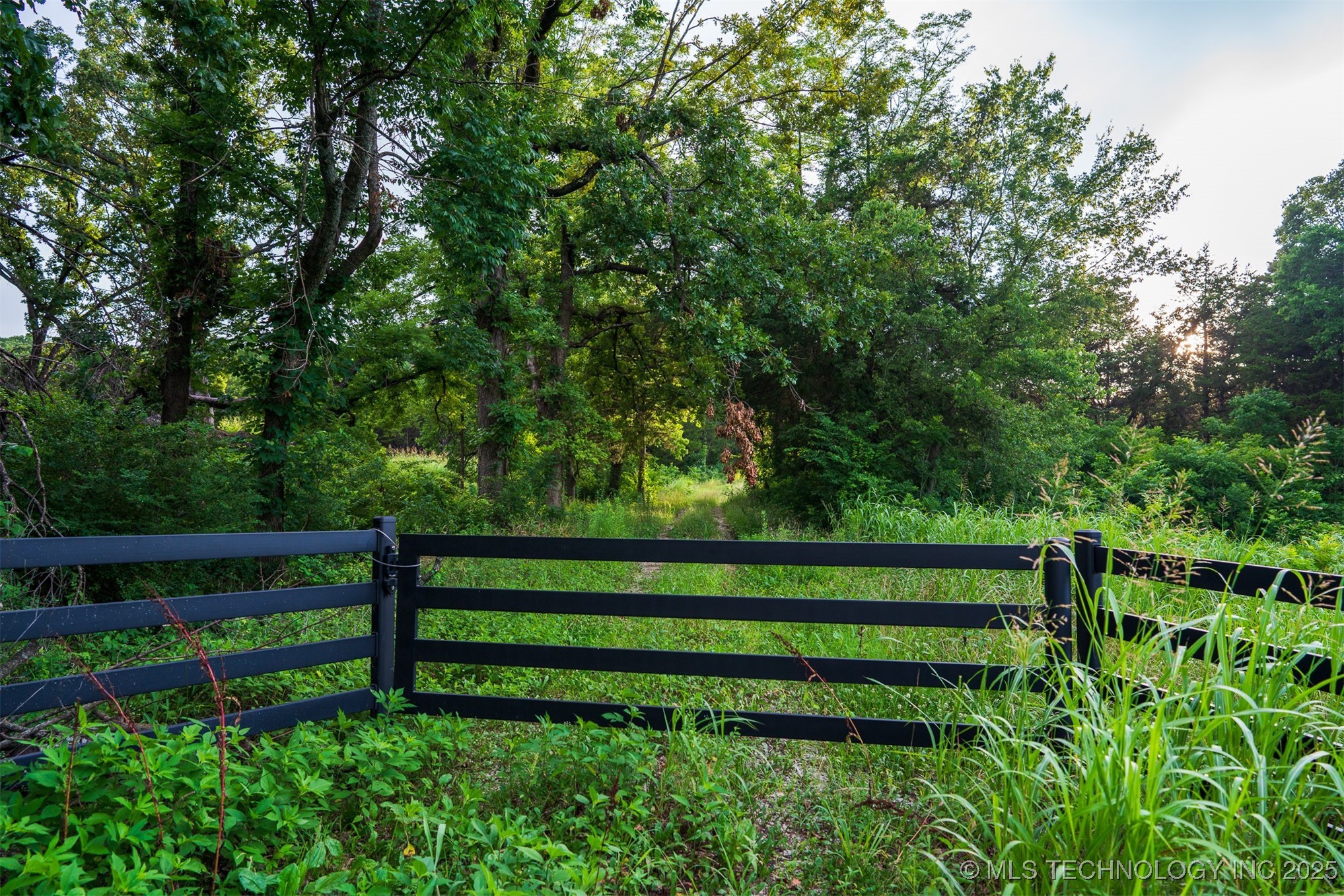 60 S 137th West Avenue Property Photo 64