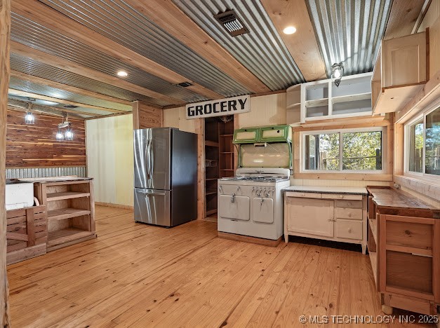 20796 State Highway 76 Property Photo 12