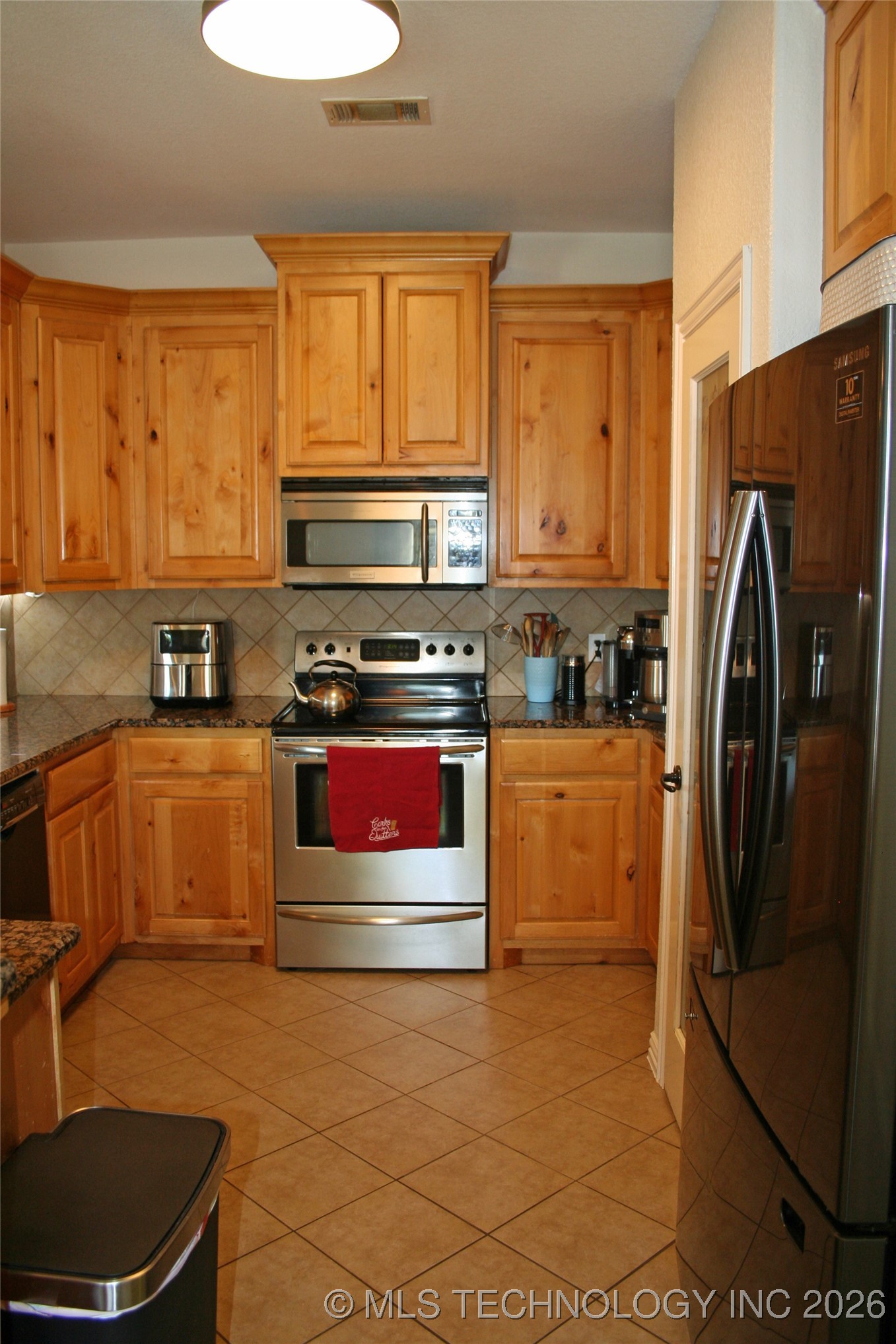 412 Wandering Property Photo 6