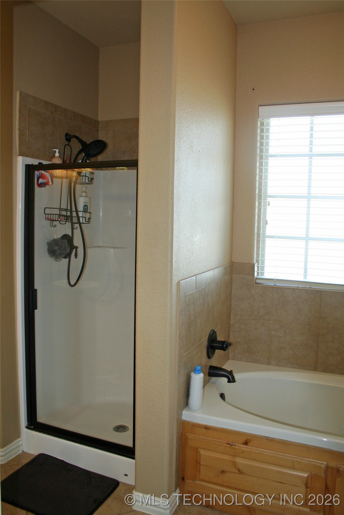 412 Wandering Property Photo 10