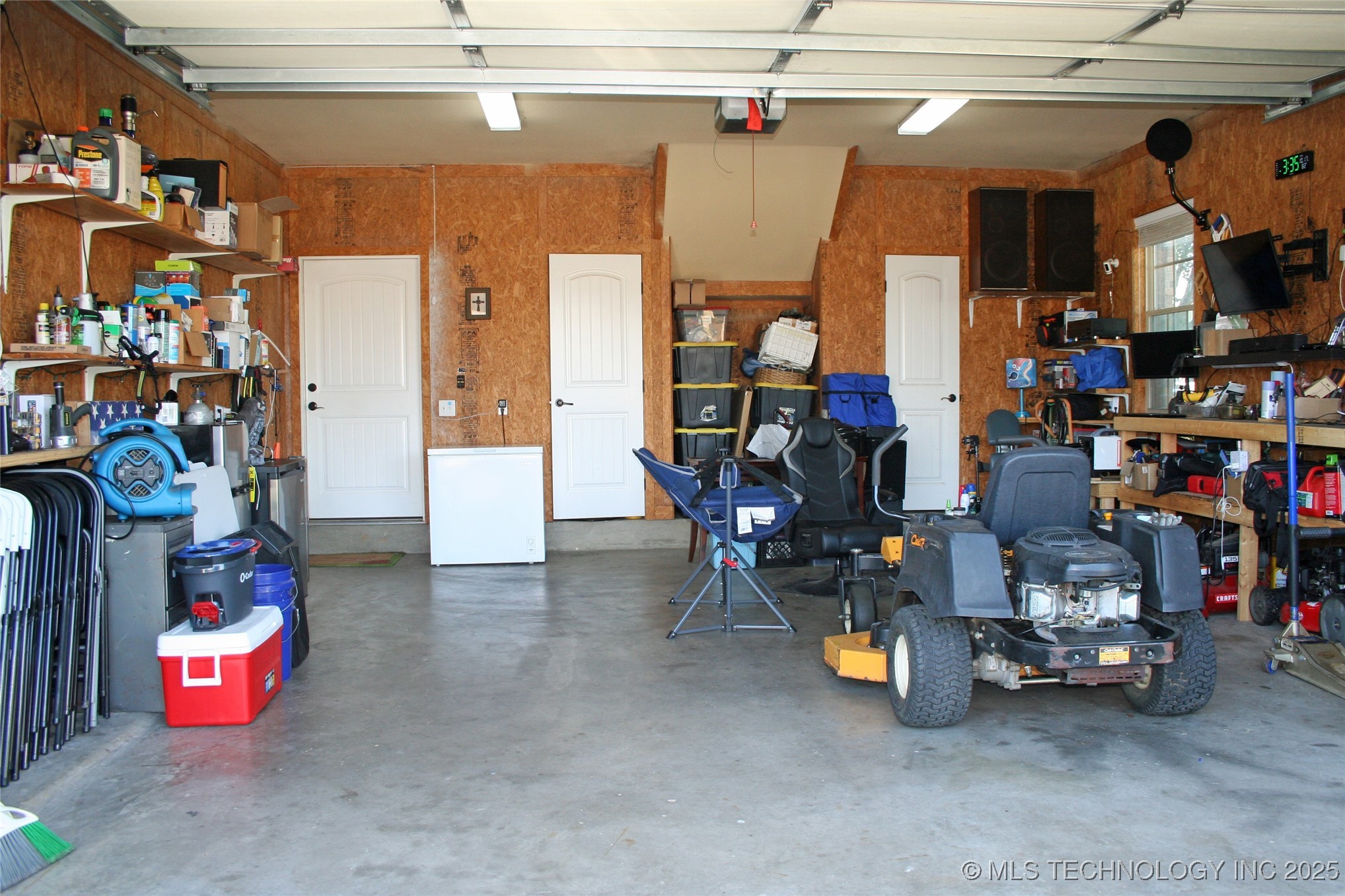 412 Wandering Property Photo 24