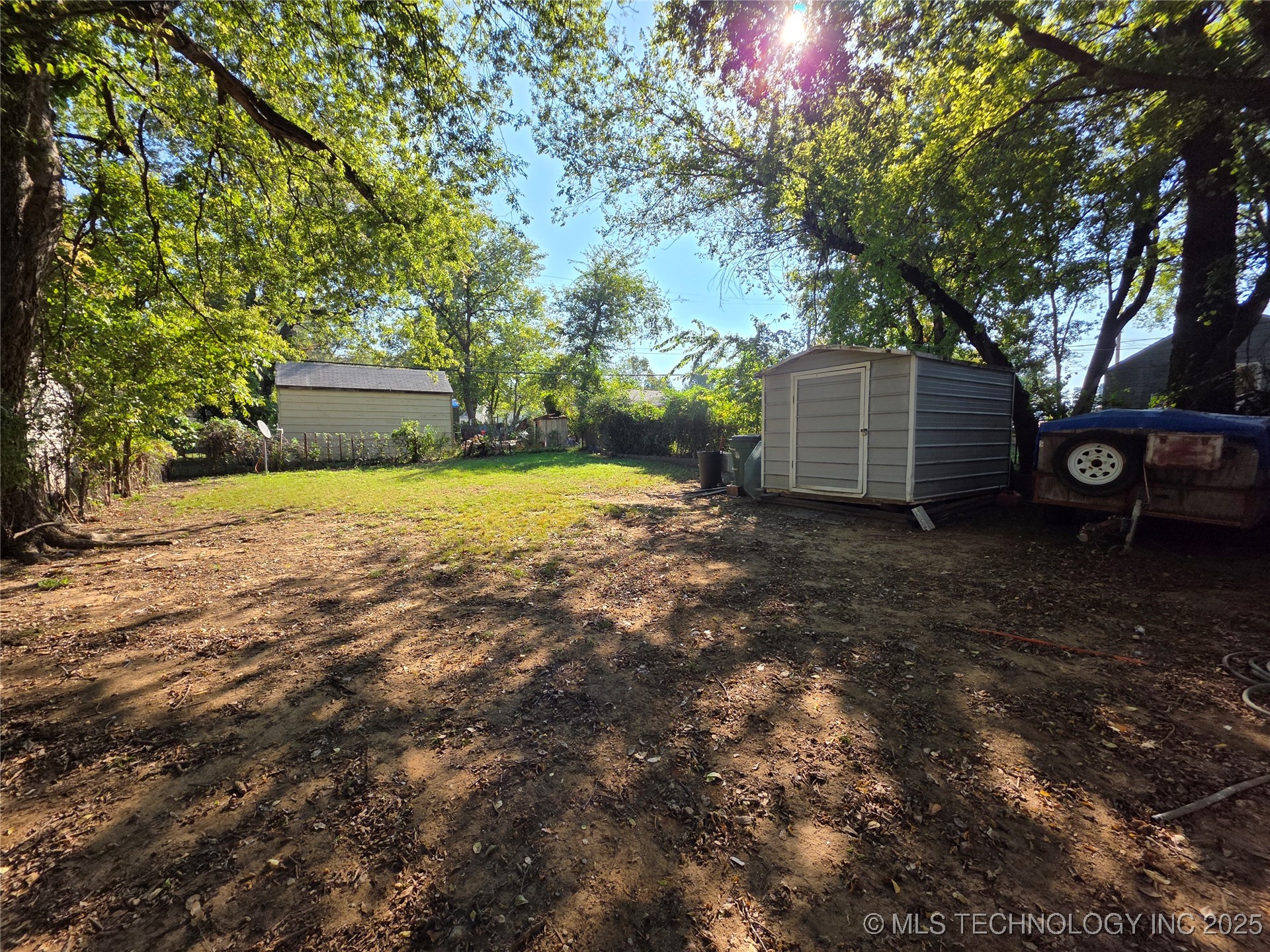 111 Quebec Avenue Property Photo 13