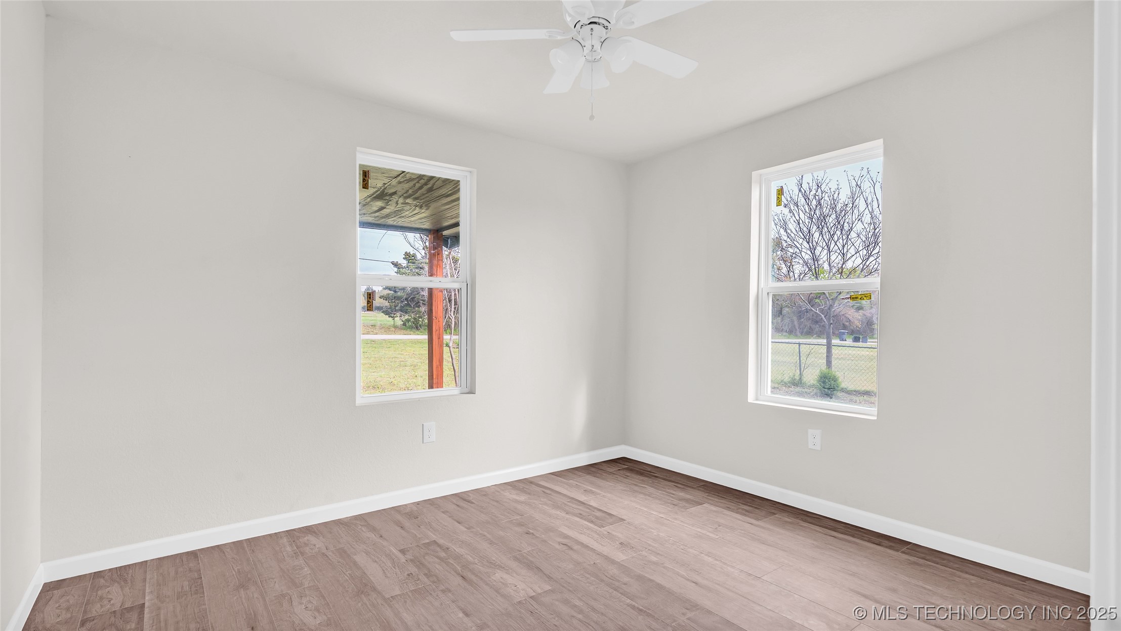 2615 N Rancho Lane Property Photo 17