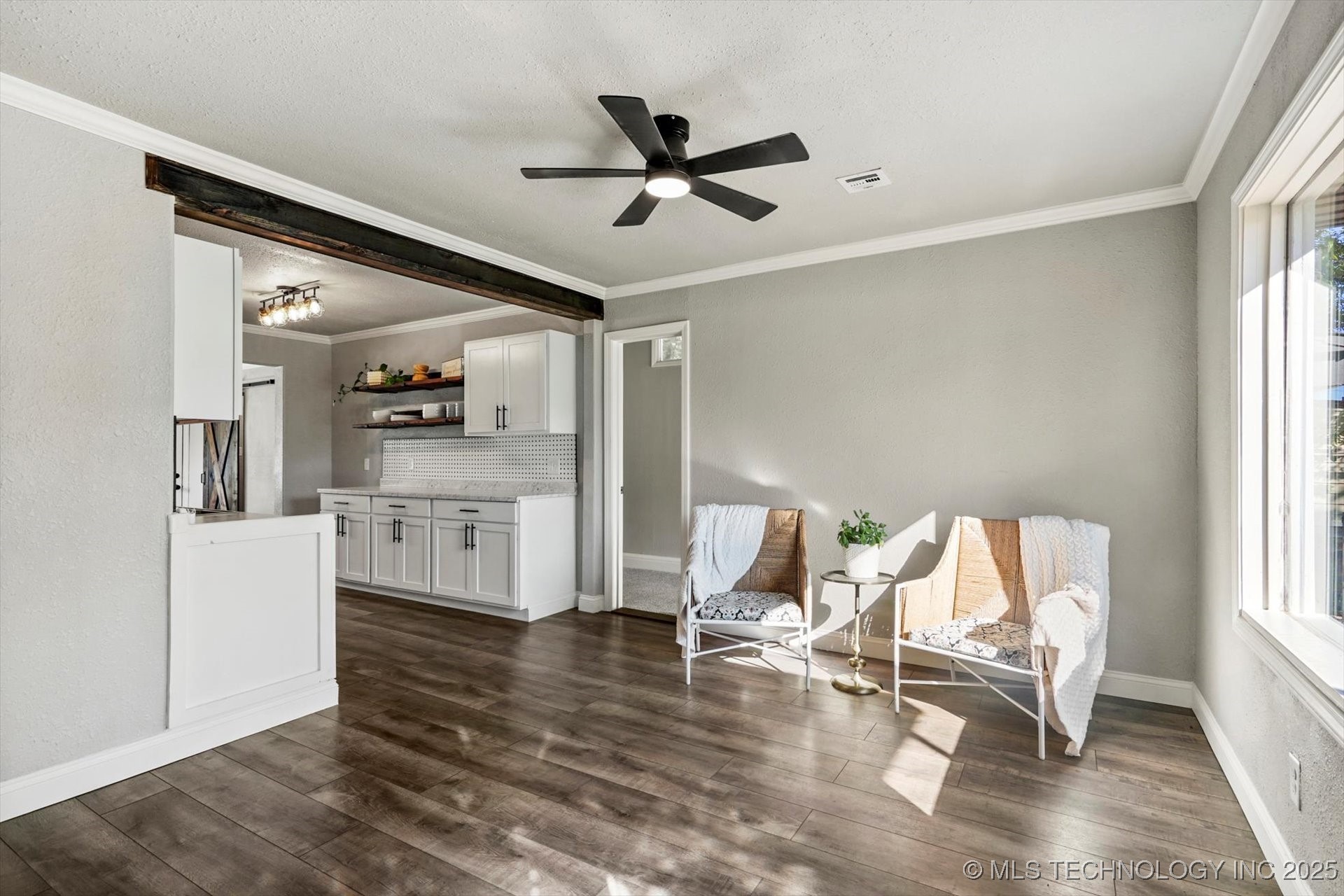 4718 S 25th West Avenue Property Photo 4