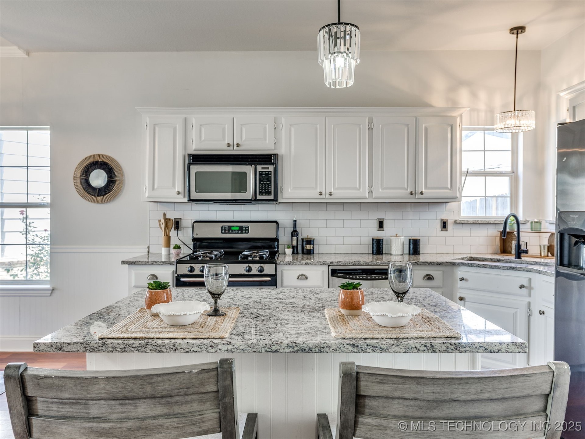 3717 S 195th East Avenue Property Photo 16