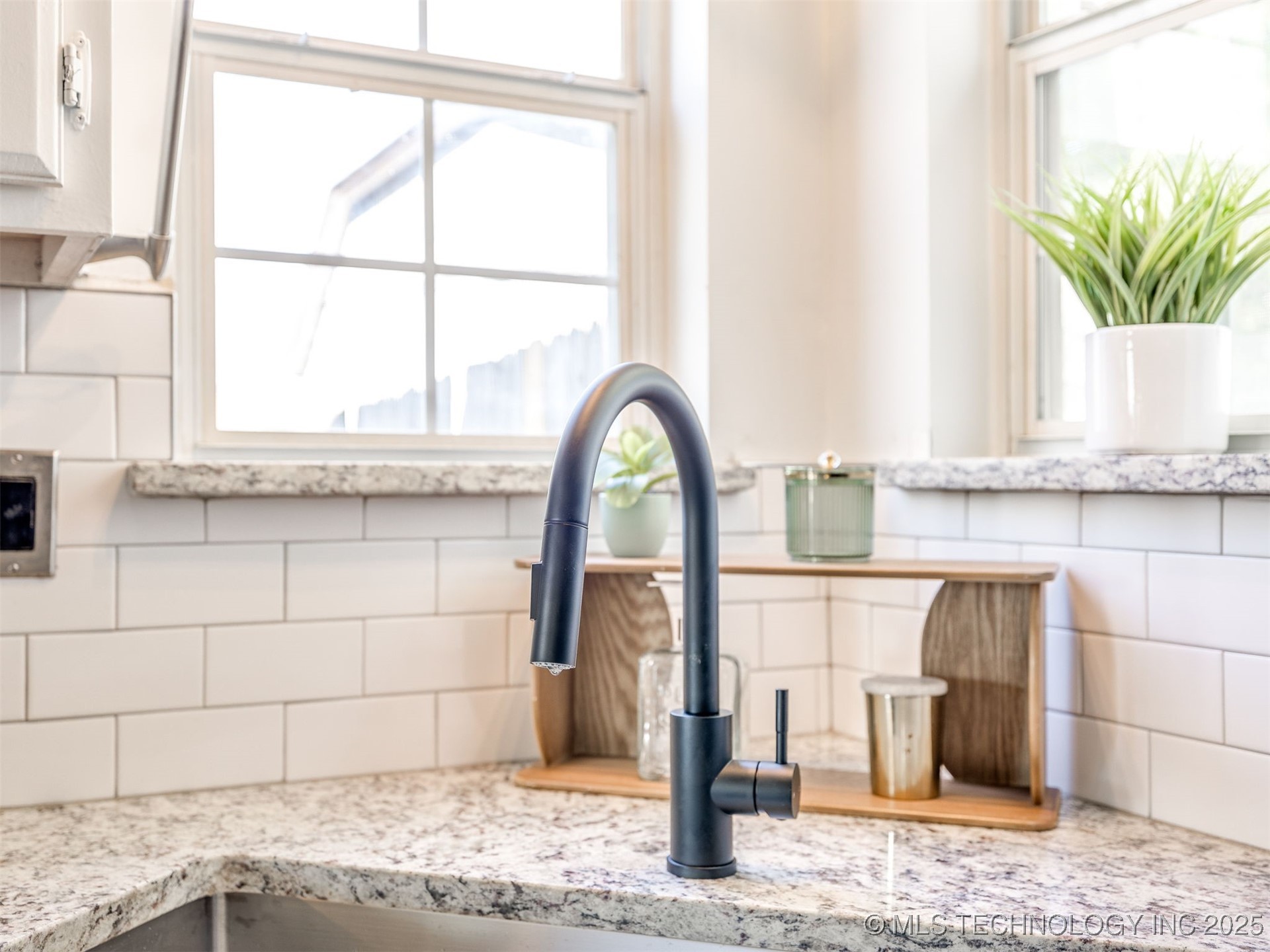 3717 S 195th East Avenue Property Photo 18