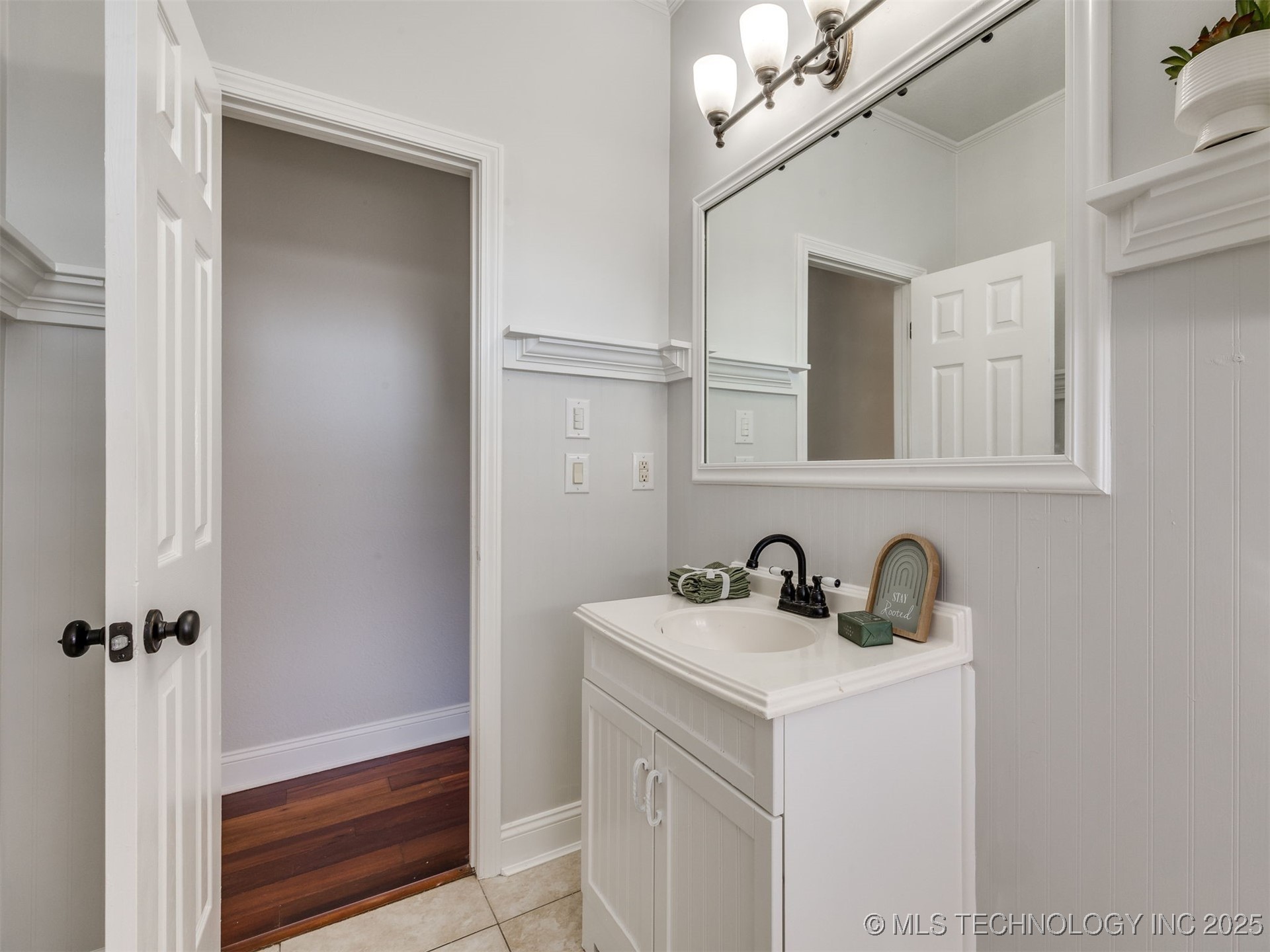 3717 S 195th East Avenue Property Photo 37