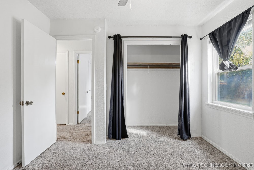 1213 S Maple Place Property Photo 34