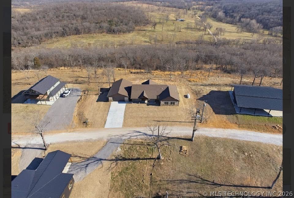 34830 S Falcon Crest Lane Property Photo 5