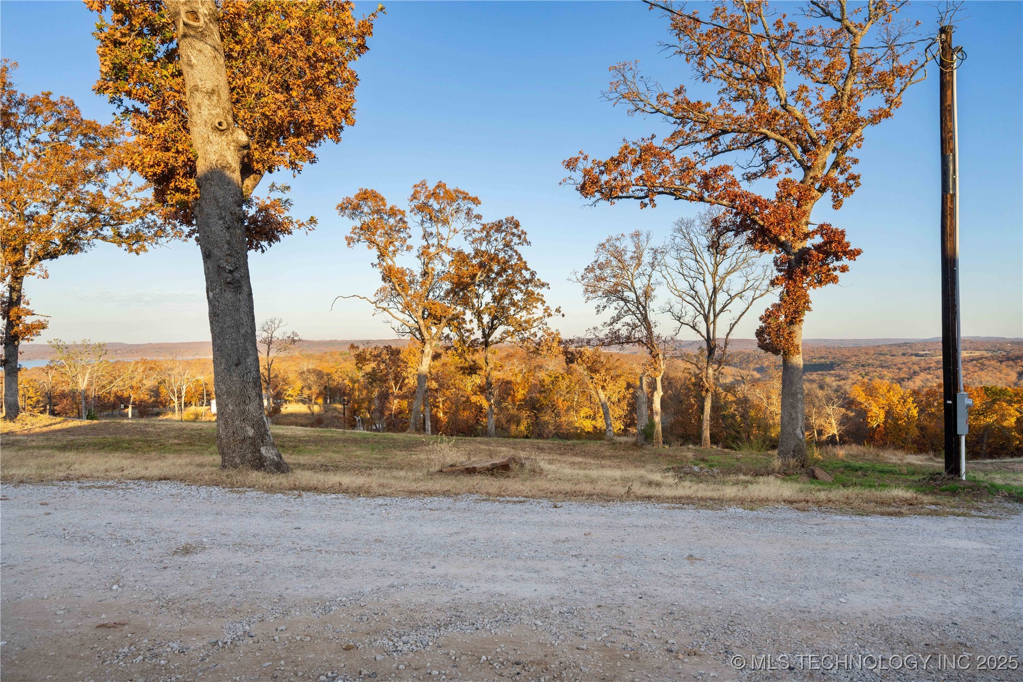 34830 S Falcon Crest Lane Property Photo 10