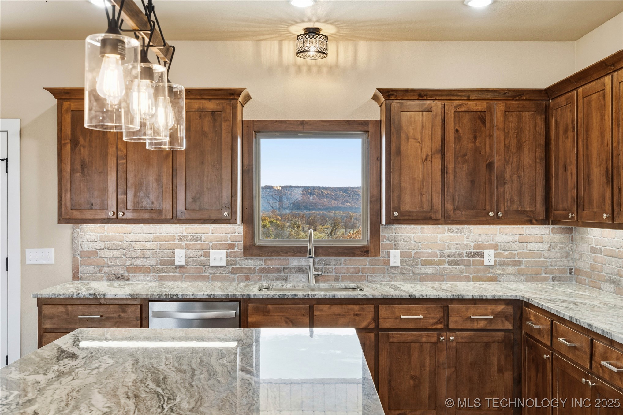 34830 S Falcon Crest Lane Property Photo 24