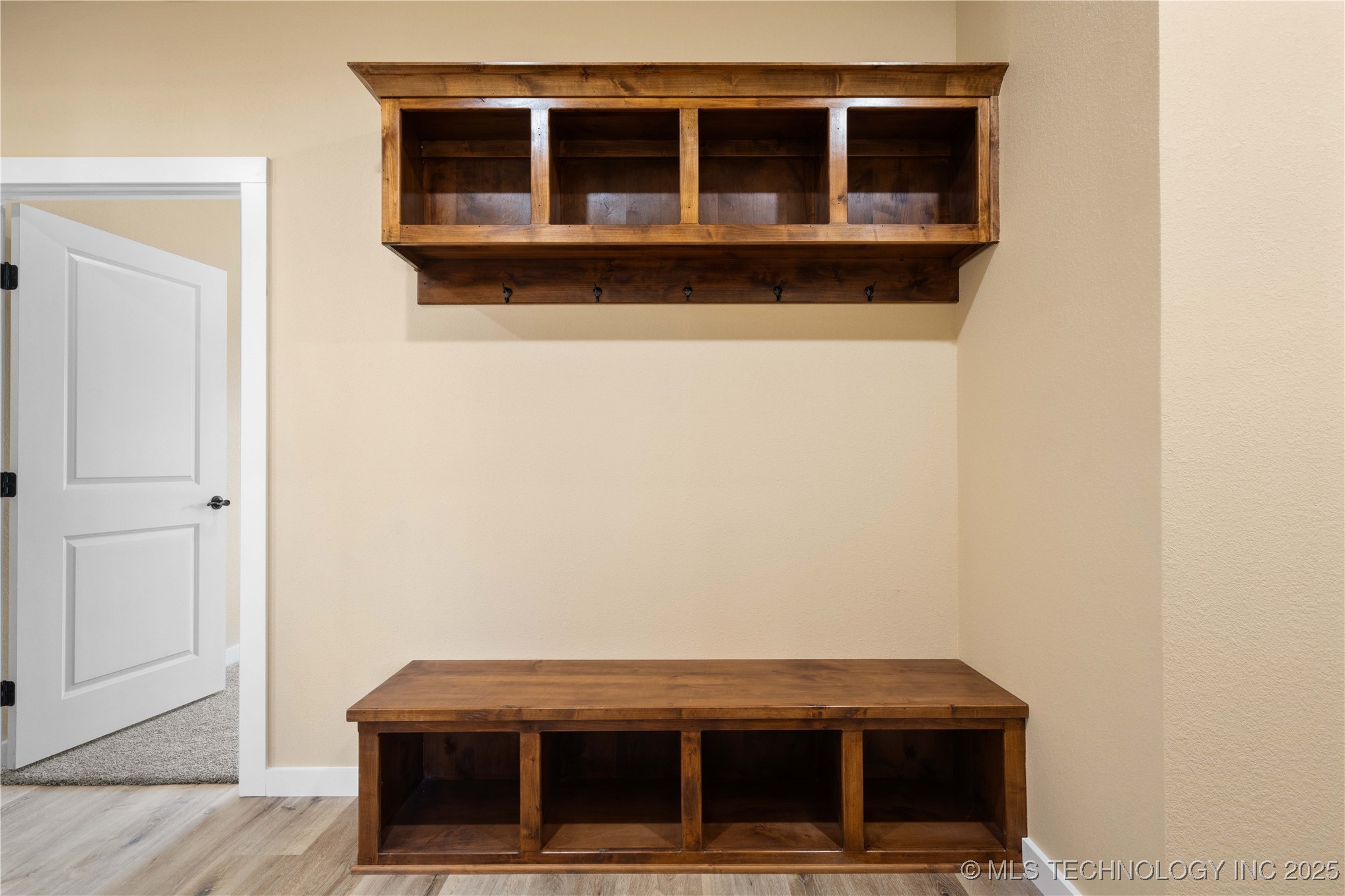 34830 S Falcon Crest Lane Property Photo 36