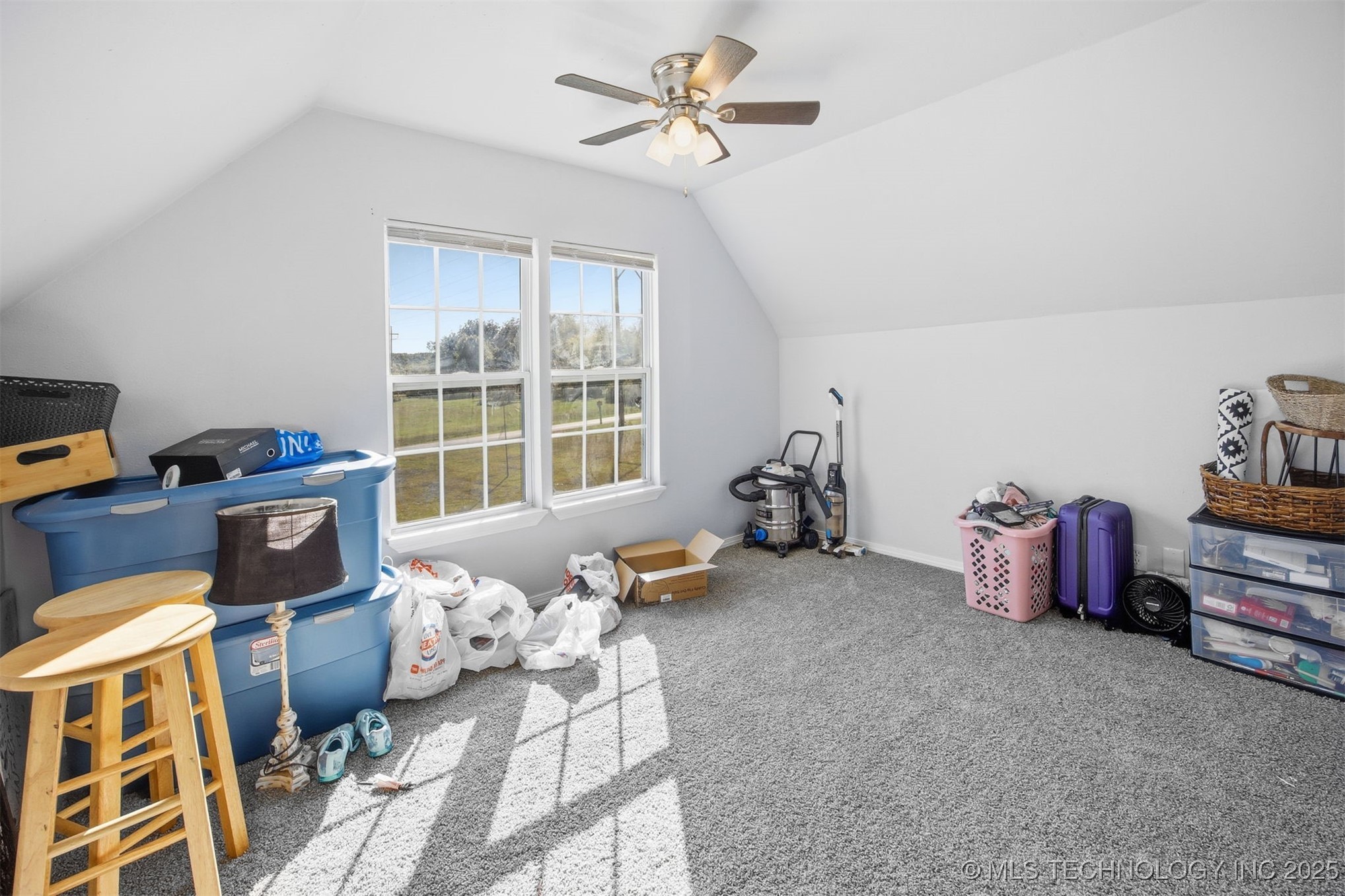 413 W Pogue Street Property Photo 18