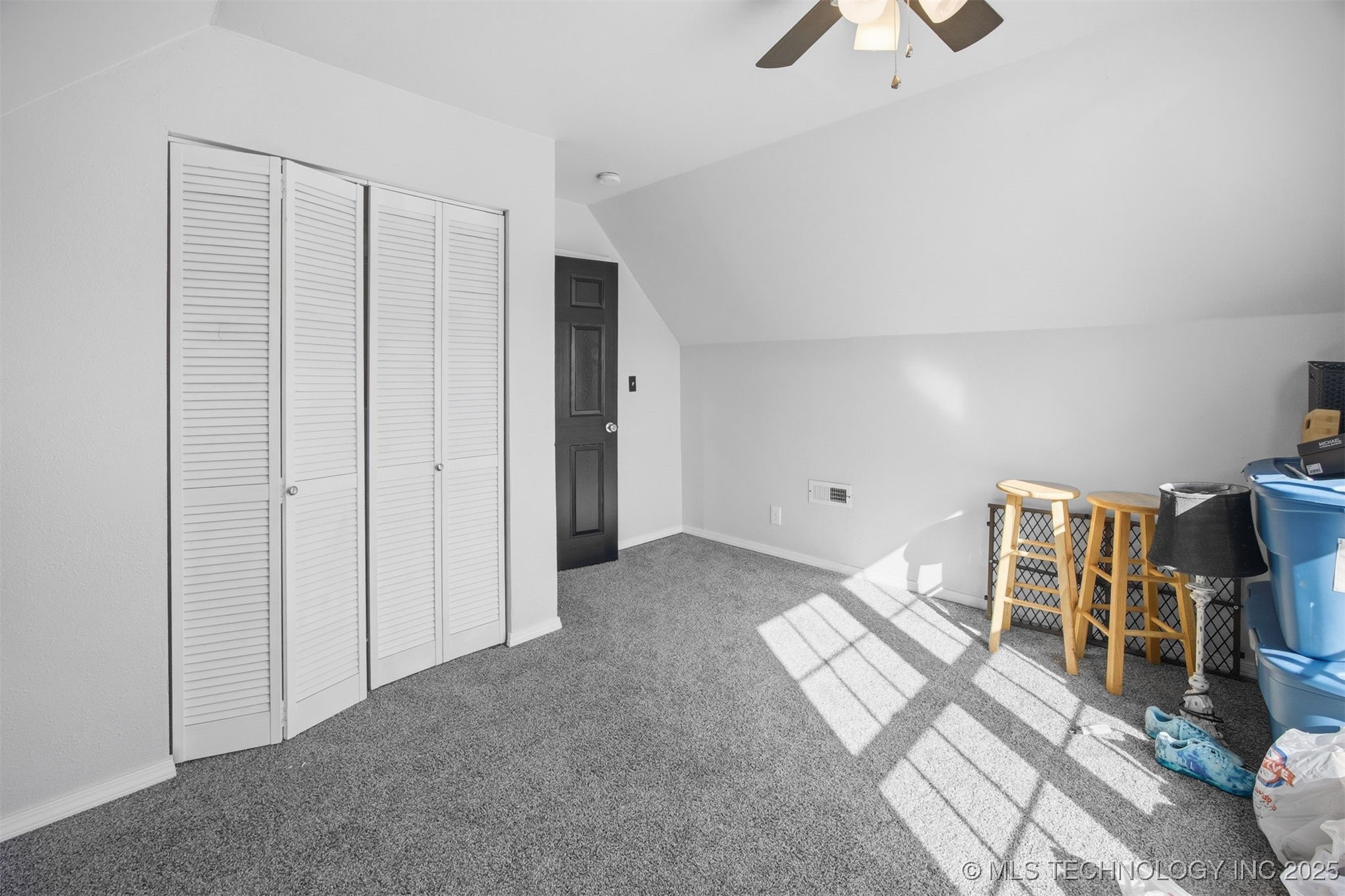 413 W Pogue Street Property Photo 19