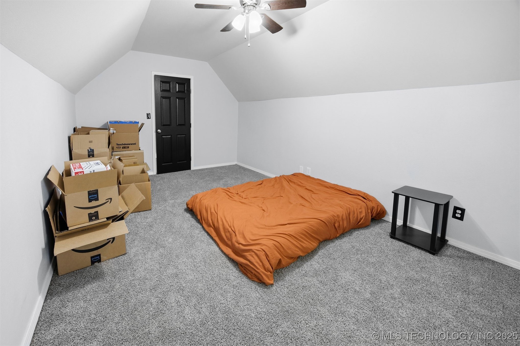 413 W Pogue Street Property Photo 28