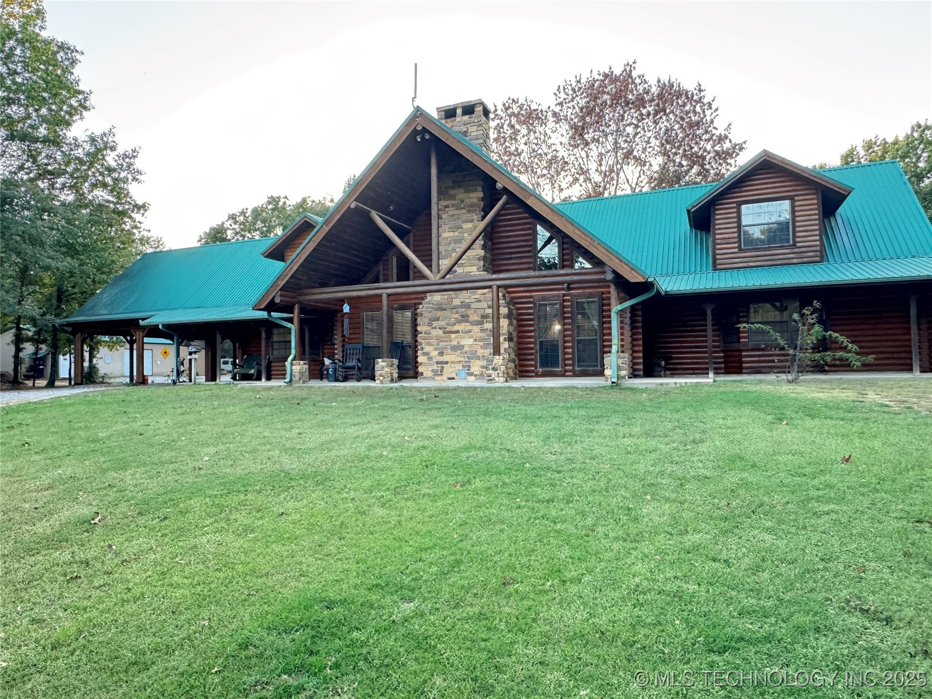 10698 S Childrens Lane Property Photo 1