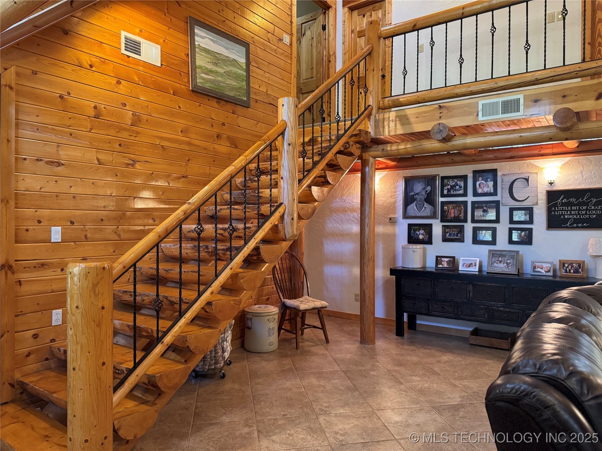 10698 S Childrens Lane Property Photo 8