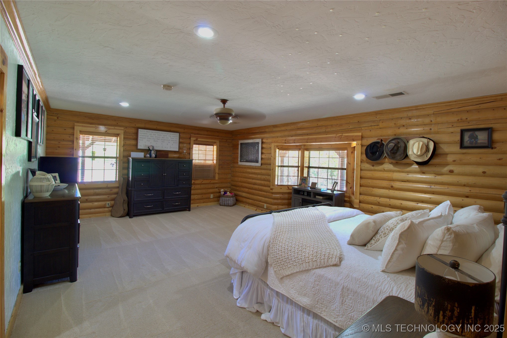 10698 S Childrens Lane Property Photo 16