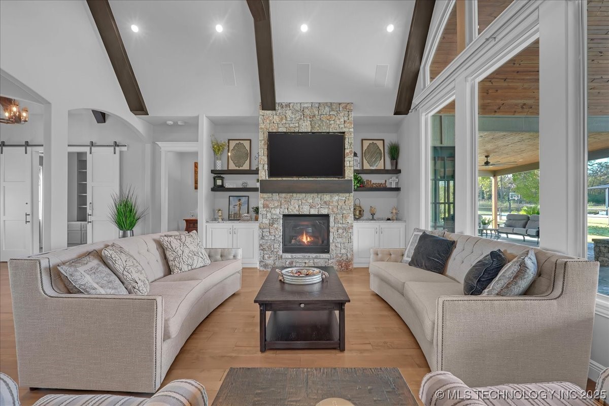 9602 N Memorial Drive Property Photo 9