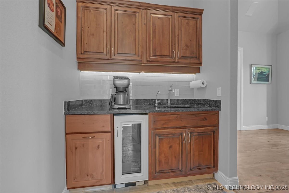 9602 N Memorial Drive Property Photo 13