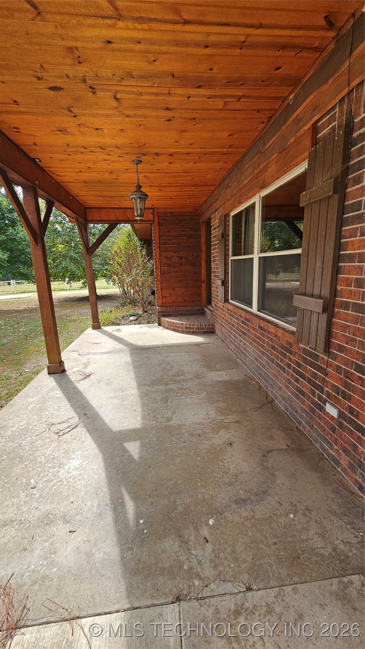 10388 N Perry Road Property Photo 9