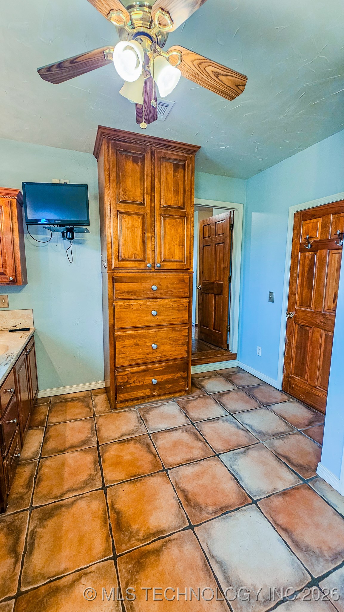 10388 N Perry Road Property Photo 51