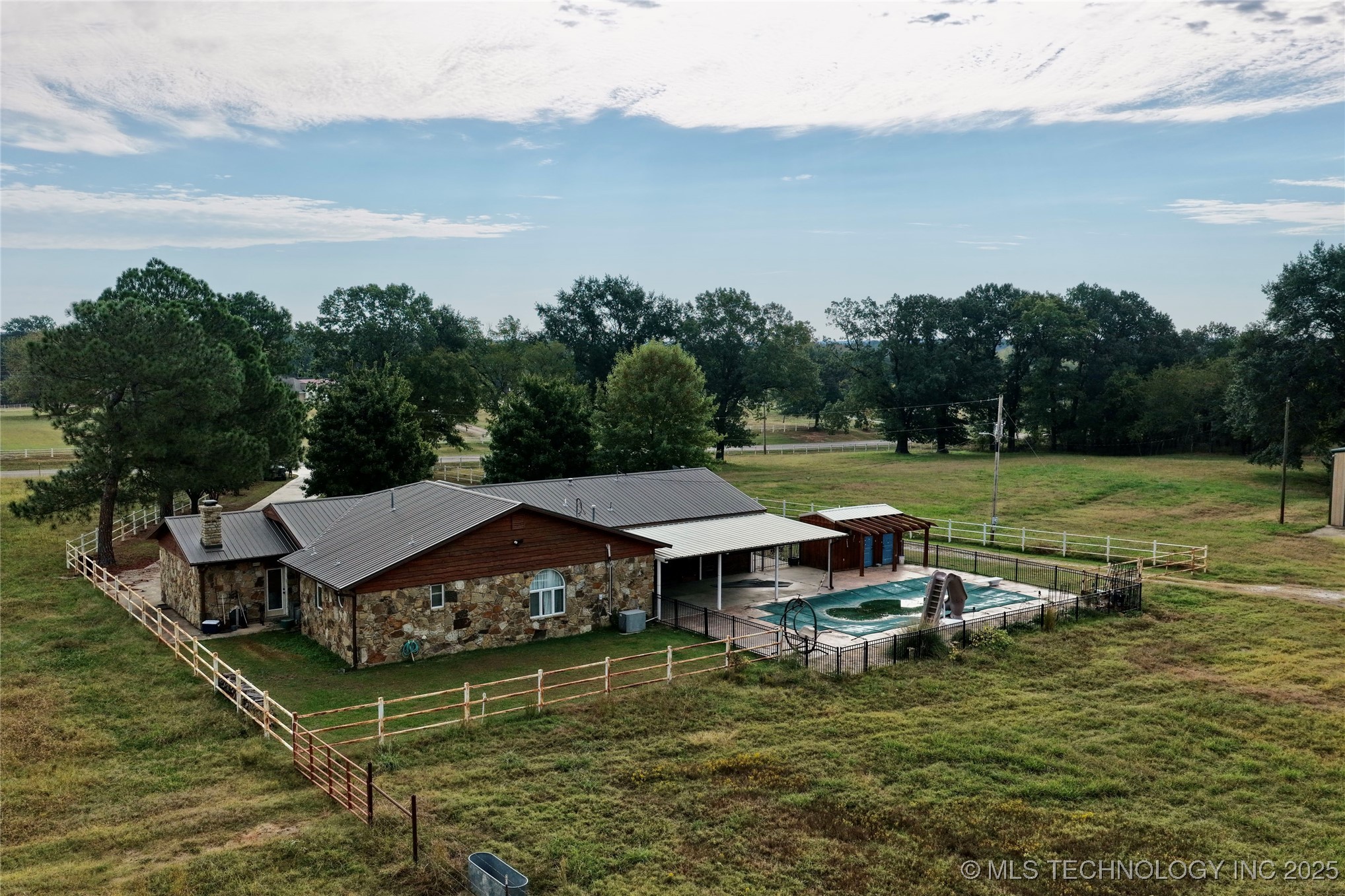 10388 N Perry Road Property Photo 73