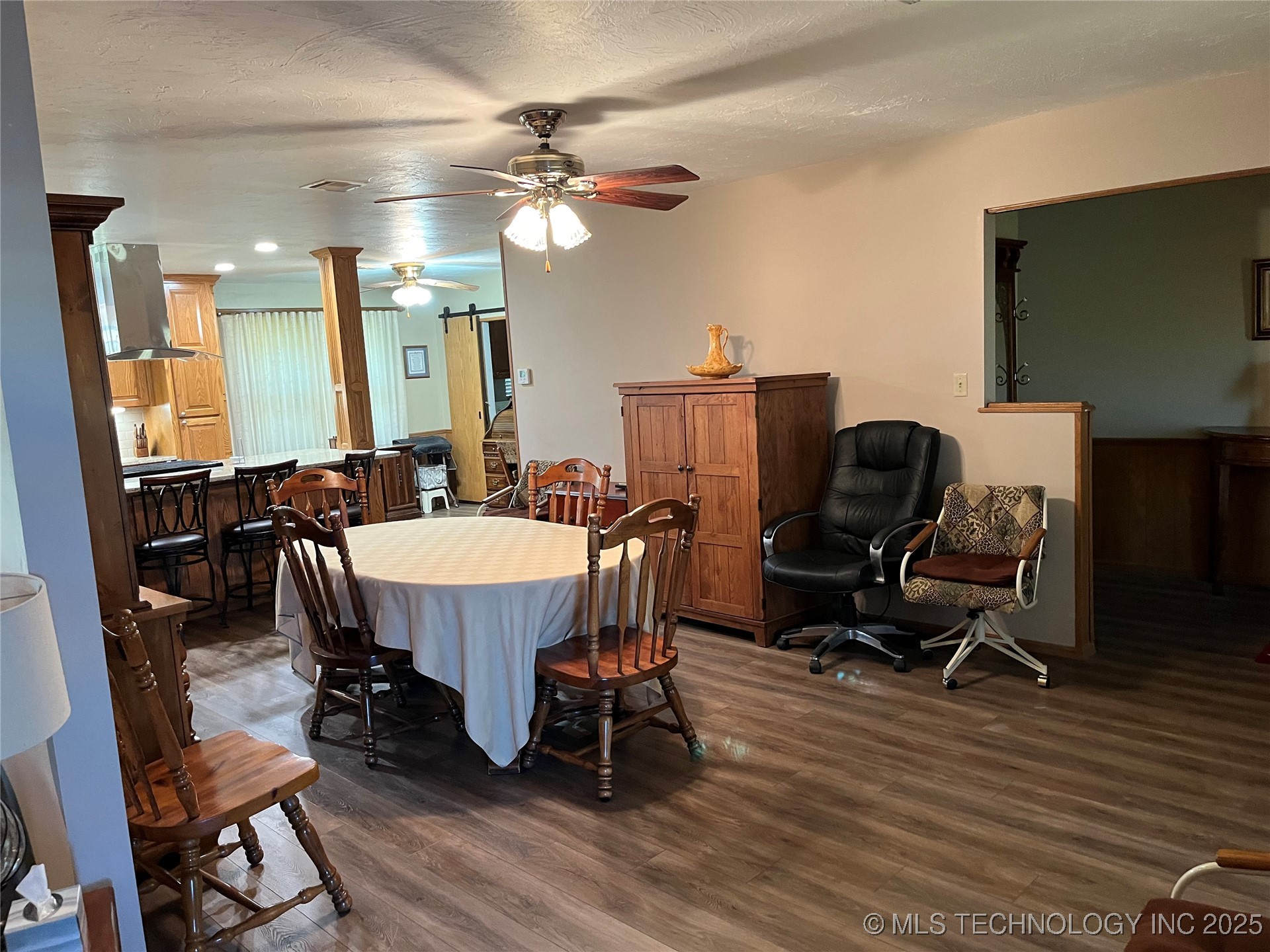 401 S New Bethel Property Photo 8