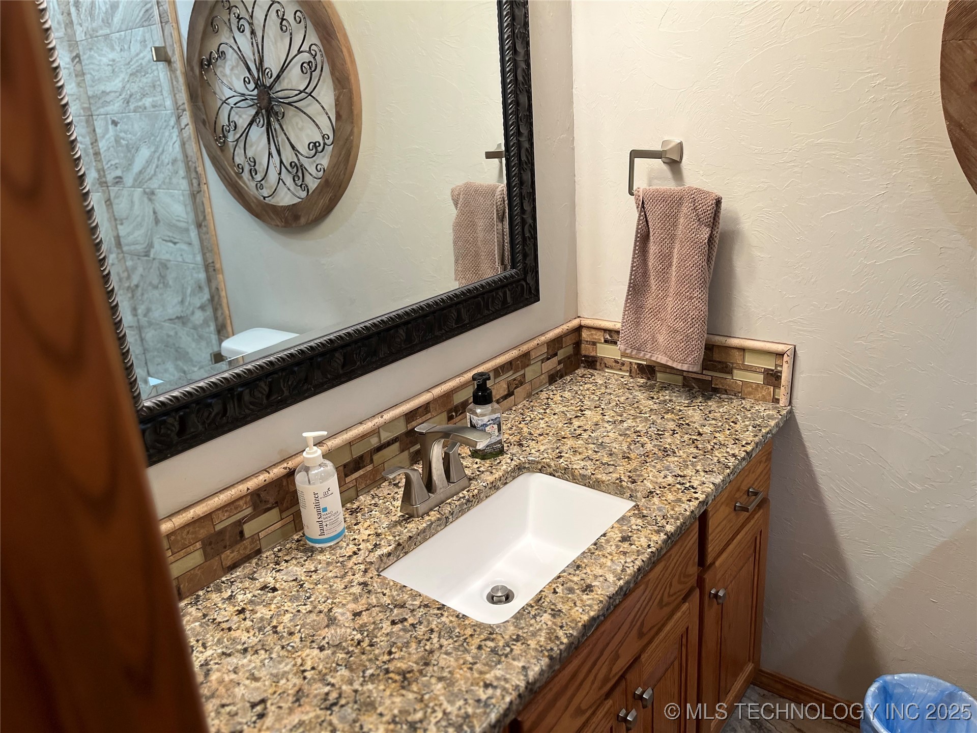 401 S New Bethel Property Photo 18