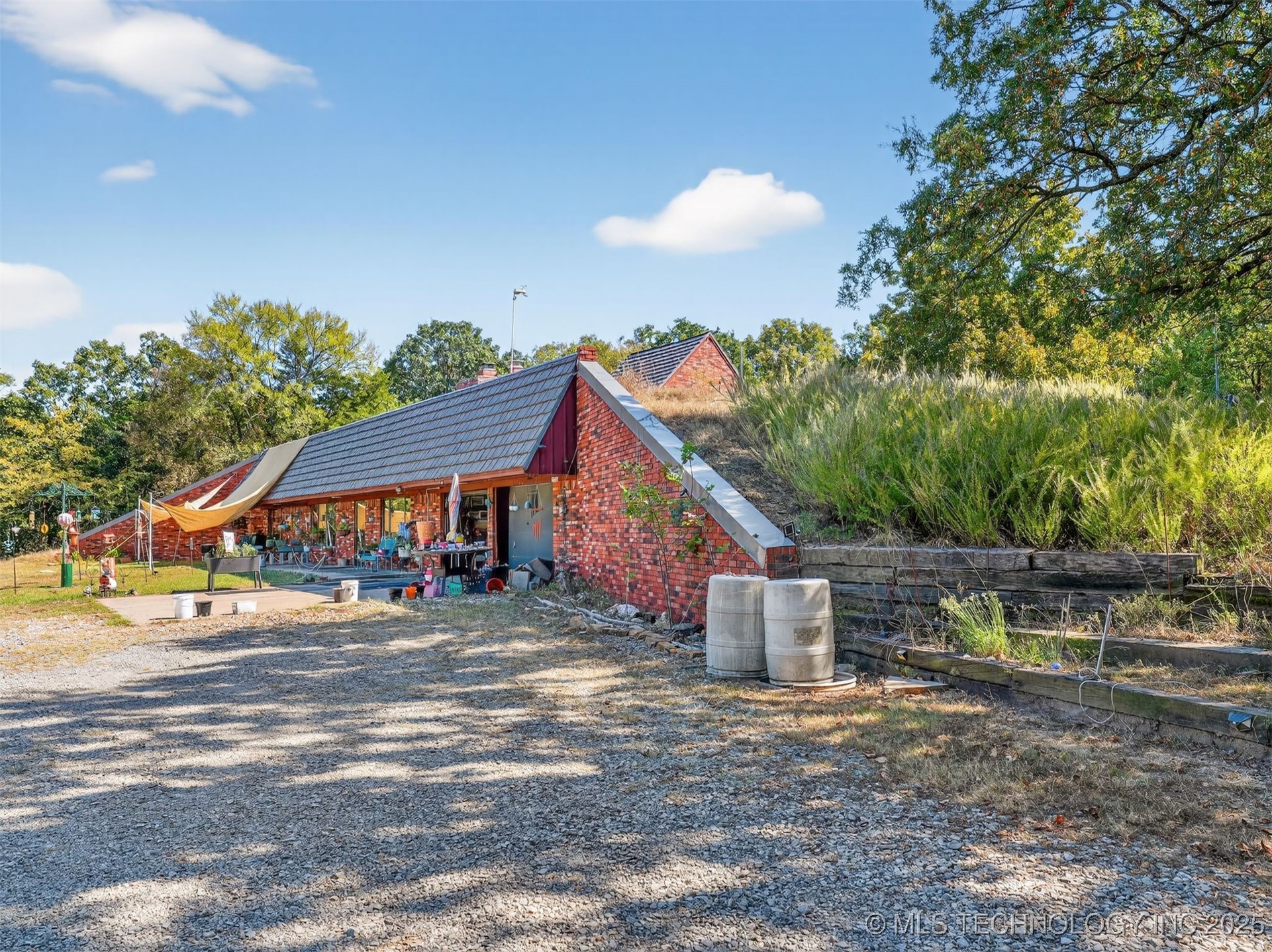 116973 S 4300 Road Property Photo 2