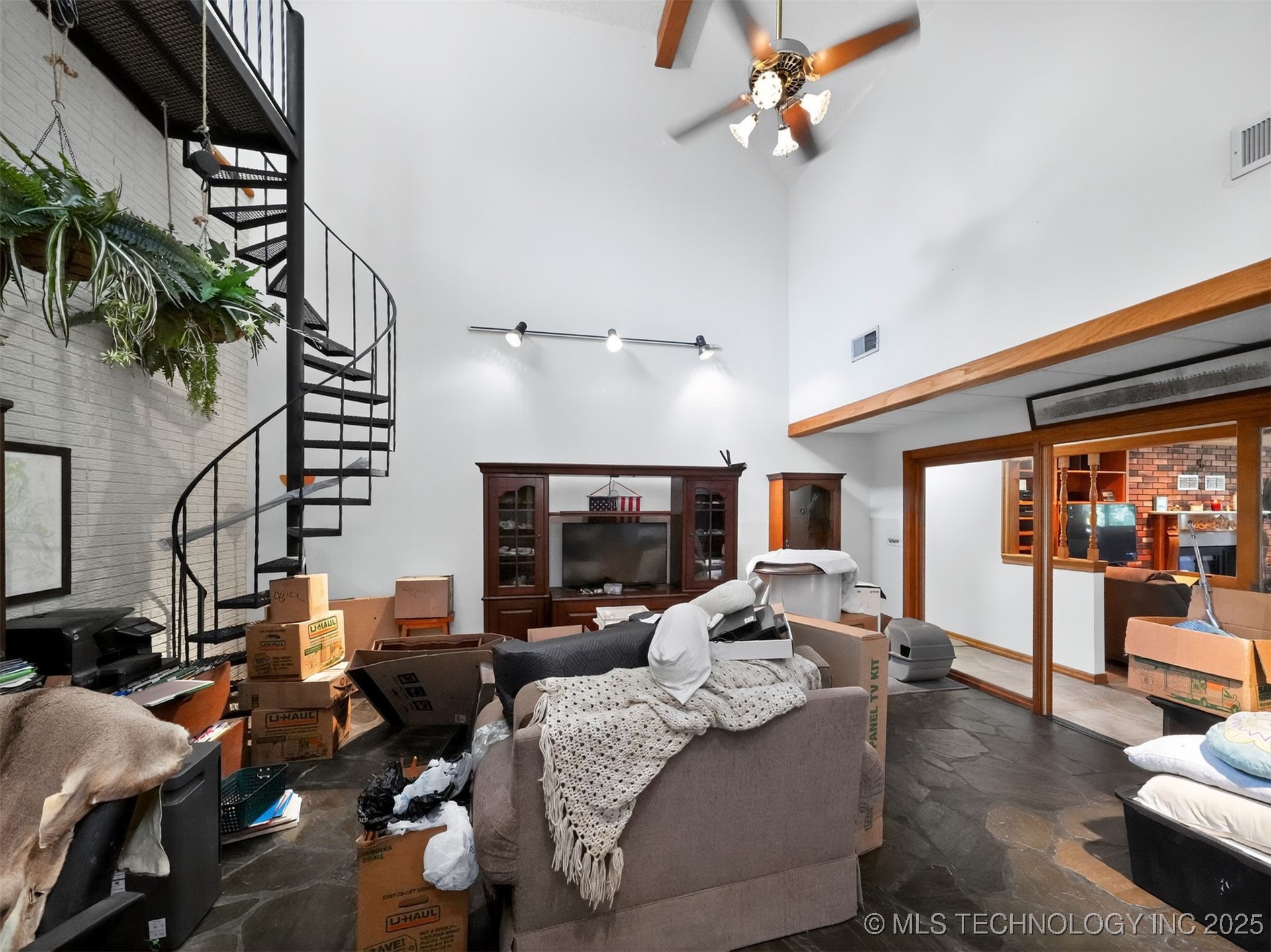 116973 S 4300 Road Property Photo 4