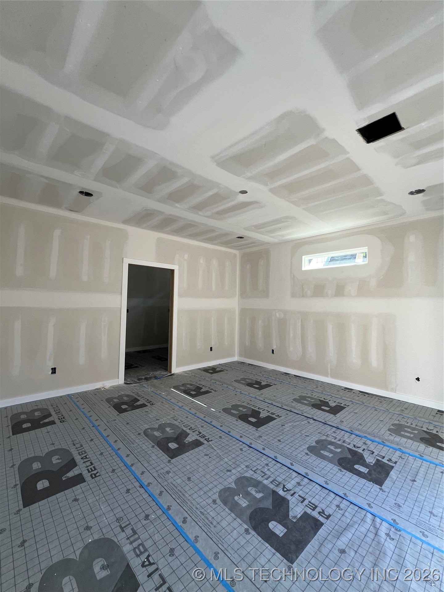 505 N Birch Avenue Property Photo 8